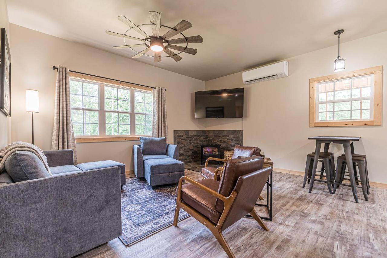 Rustic Roost-5 Acres, Fenced, Fire Pit, Rv Option & Mtn View Villa Dahlonega Dış mekan fotoğraf