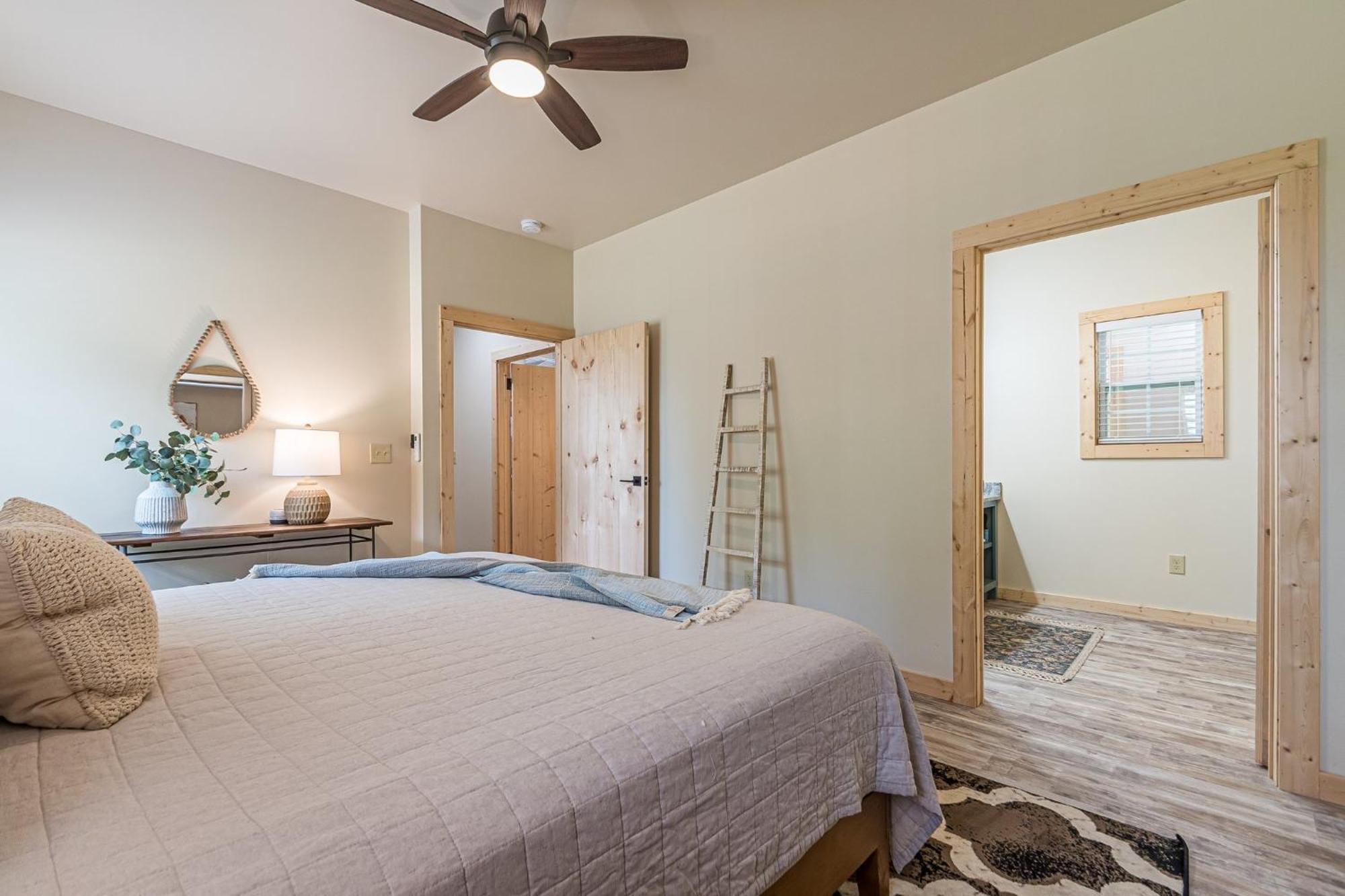 Rustic Roost-5 Acres, Fenced, Fire Pit, Rv Option & Mtn View Villa Dahlonega Dış mekan fotoğraf